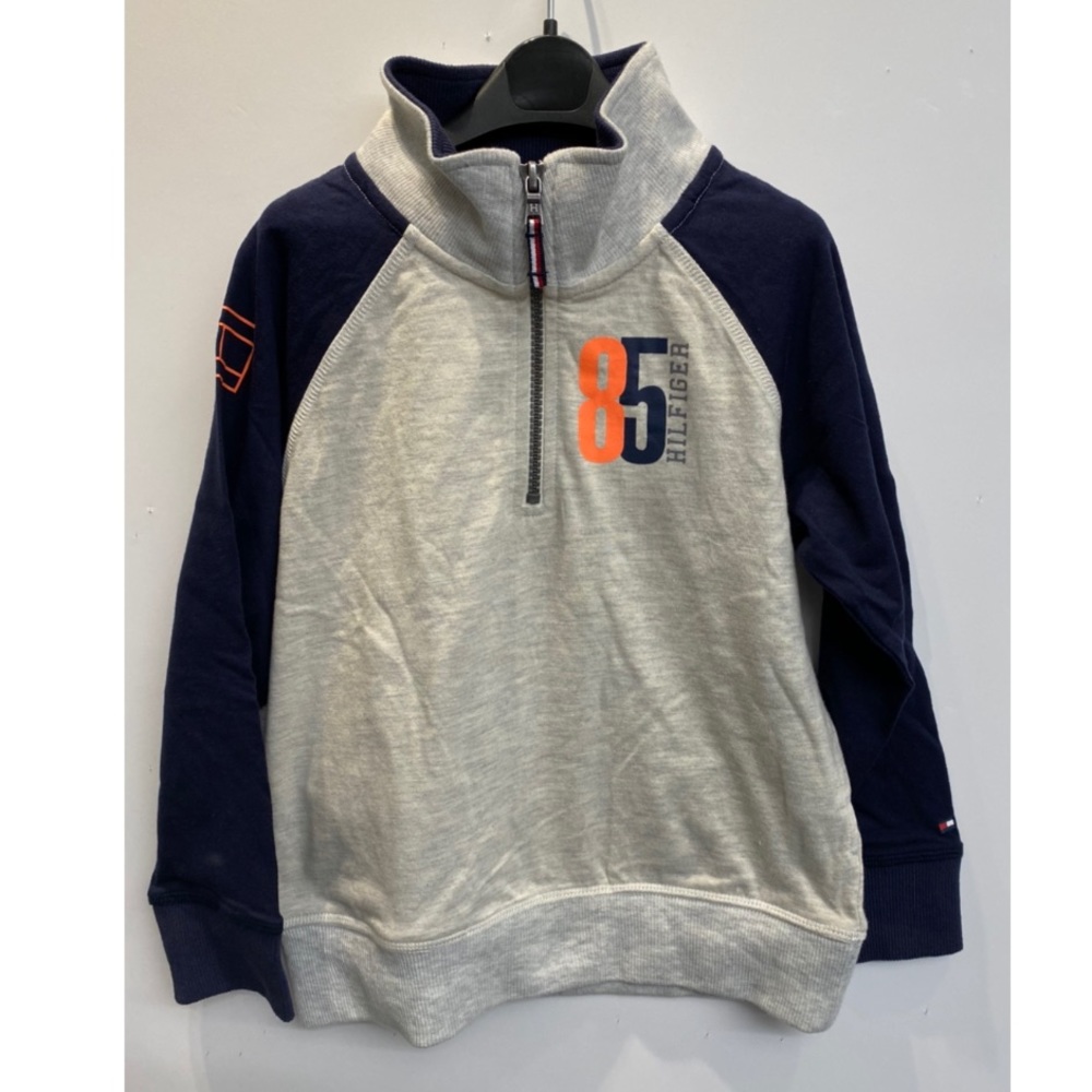 Boy’s TOMMY HILFIGER 1/4 Zip Size 5